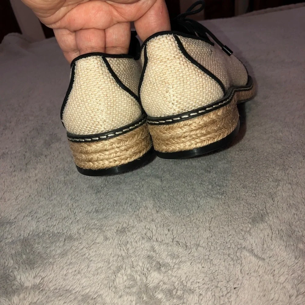 NWOT TORY BURCH Fawn Canvas Oxford Shoes Sz 6.5